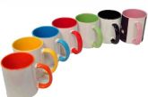 caneca de cerâmica colorida personalizada